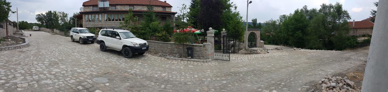 Pashuta Hotel Voskopojë Екстериор снимка