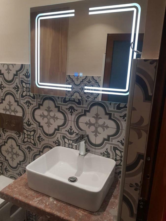 Pashuta Hotel Voskopojë Екстериор снимка