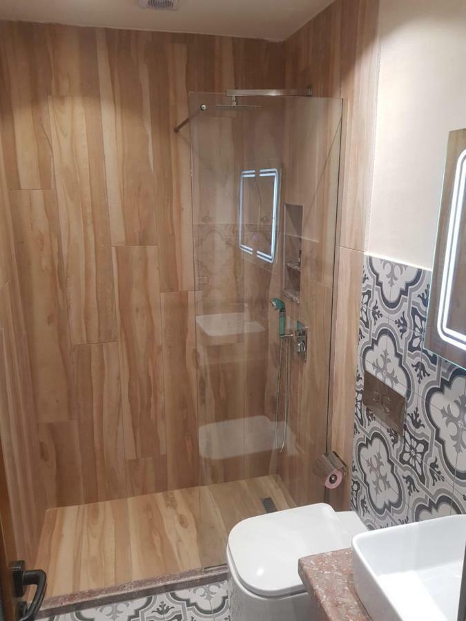 Pashuta Hotel Voskopojë Екстериор снимка